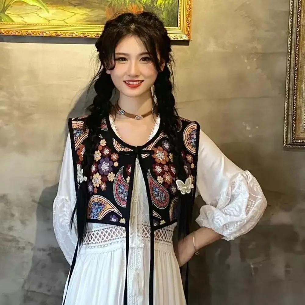 Fashion Embroidery Shoulder Wraps Chic Detachable Flower Scarf Vintage Shirt Fake Collar for Women Embroidered Print Vest