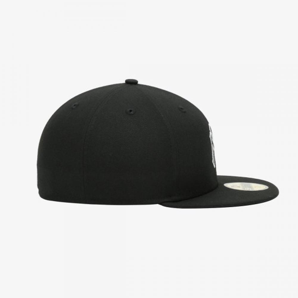 New Era New York Yankees Basic Outline Fitted Cap Black 14881543