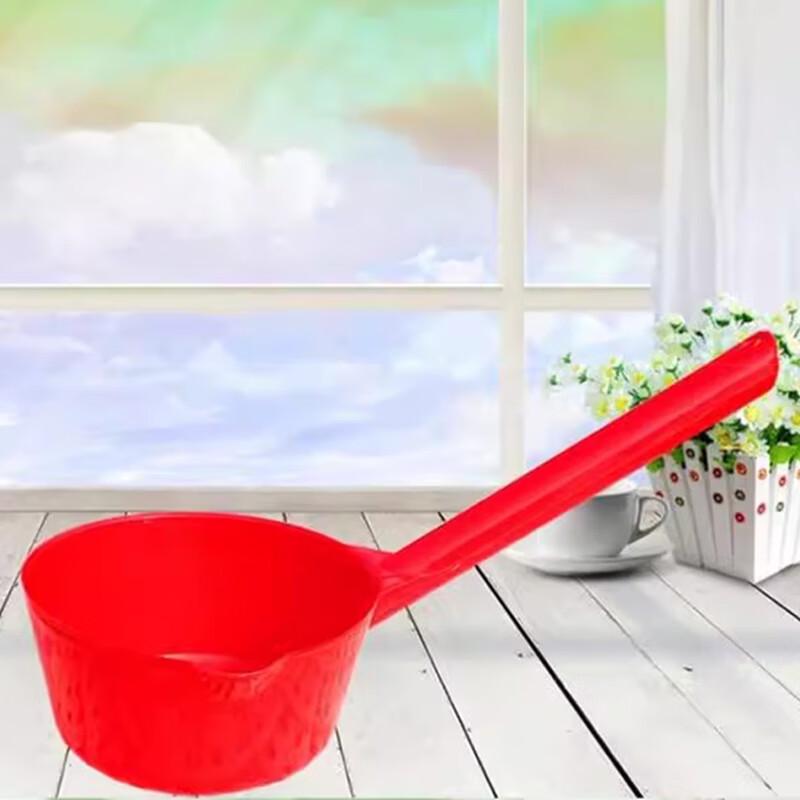 Guiren Yizu Extended Handle Water Ladle