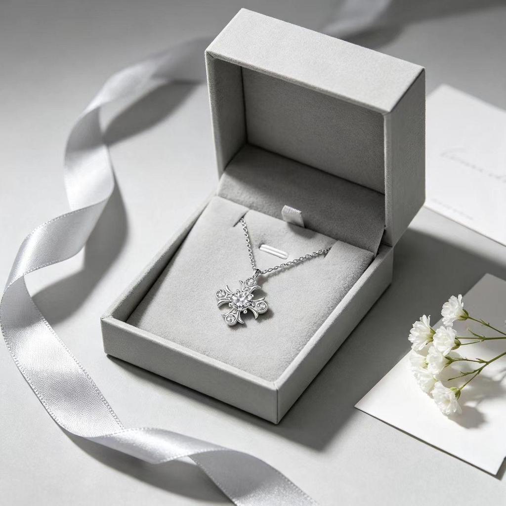 S925 Sterling Silver Women's Necklace, Retro Cross Clavicle Pendant, Luxe High-End Accessory