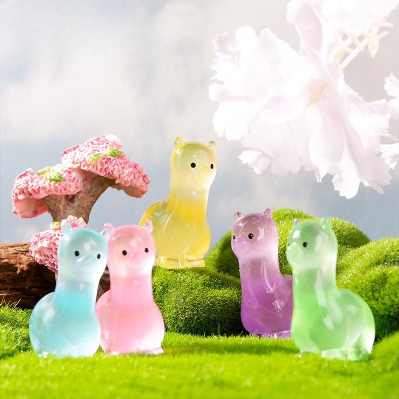 Micro Landscape Resin Decoration Cartoon Cute Luminous Color Alpaca Decoration Desktop Car Home Decoration Accessories