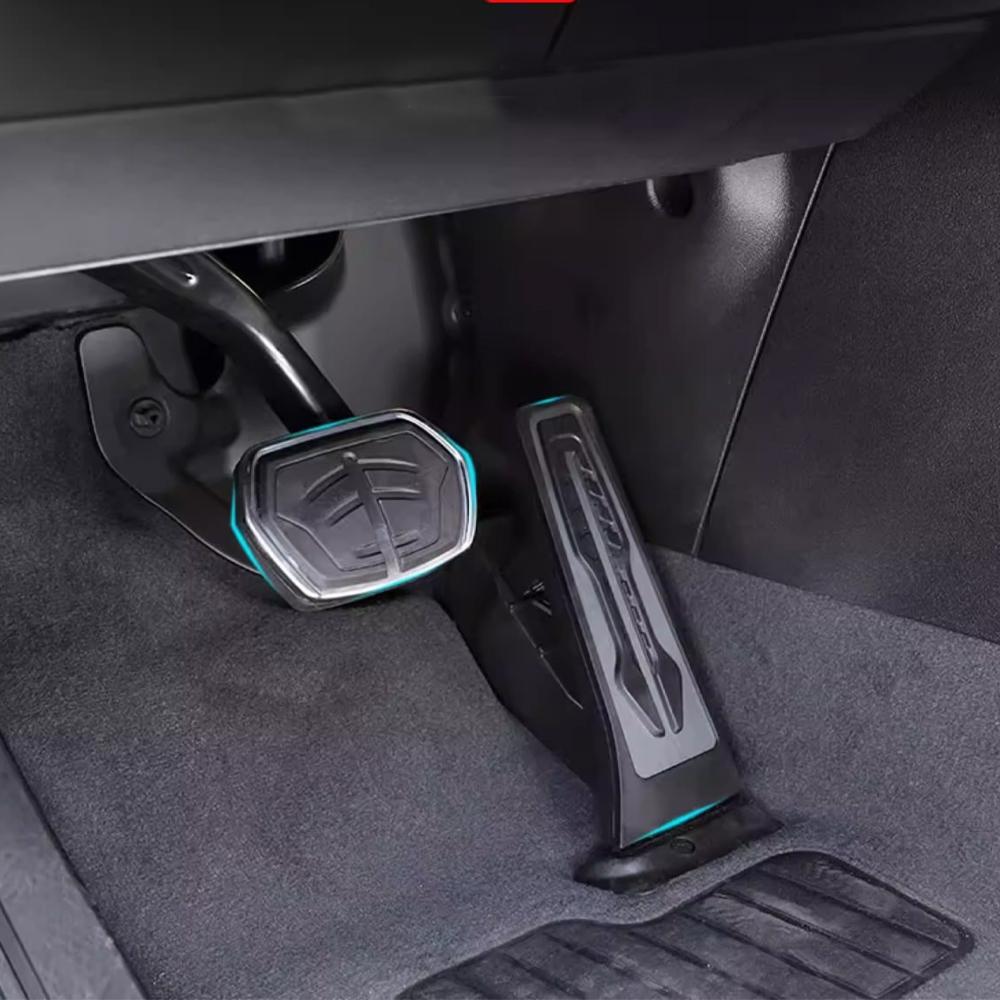 Car Gas Brake Pedal for BMW 2 Series GT F45 F46 U06 220i 2014~2024 Stainless Steel Anti-Slip Footrest Pedals Cover Accessories