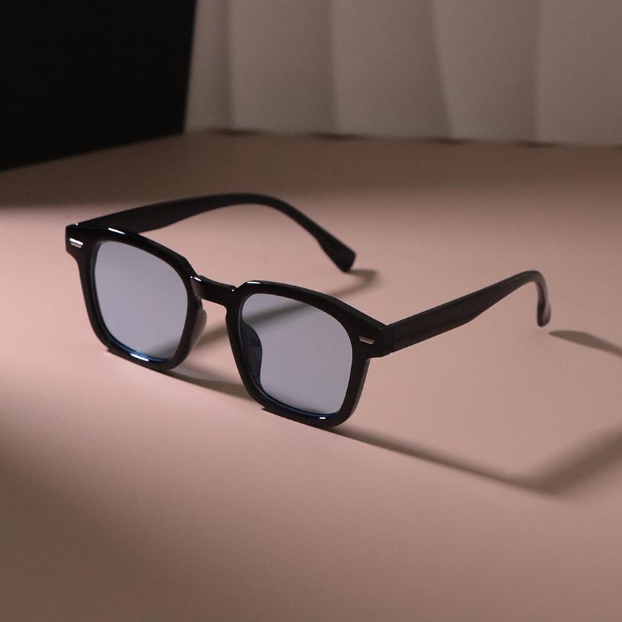 Fashion Sunglasses Women Men Square Plastic Vintage Stylish Oversized Ladies Sun Glasses Retro Vacation