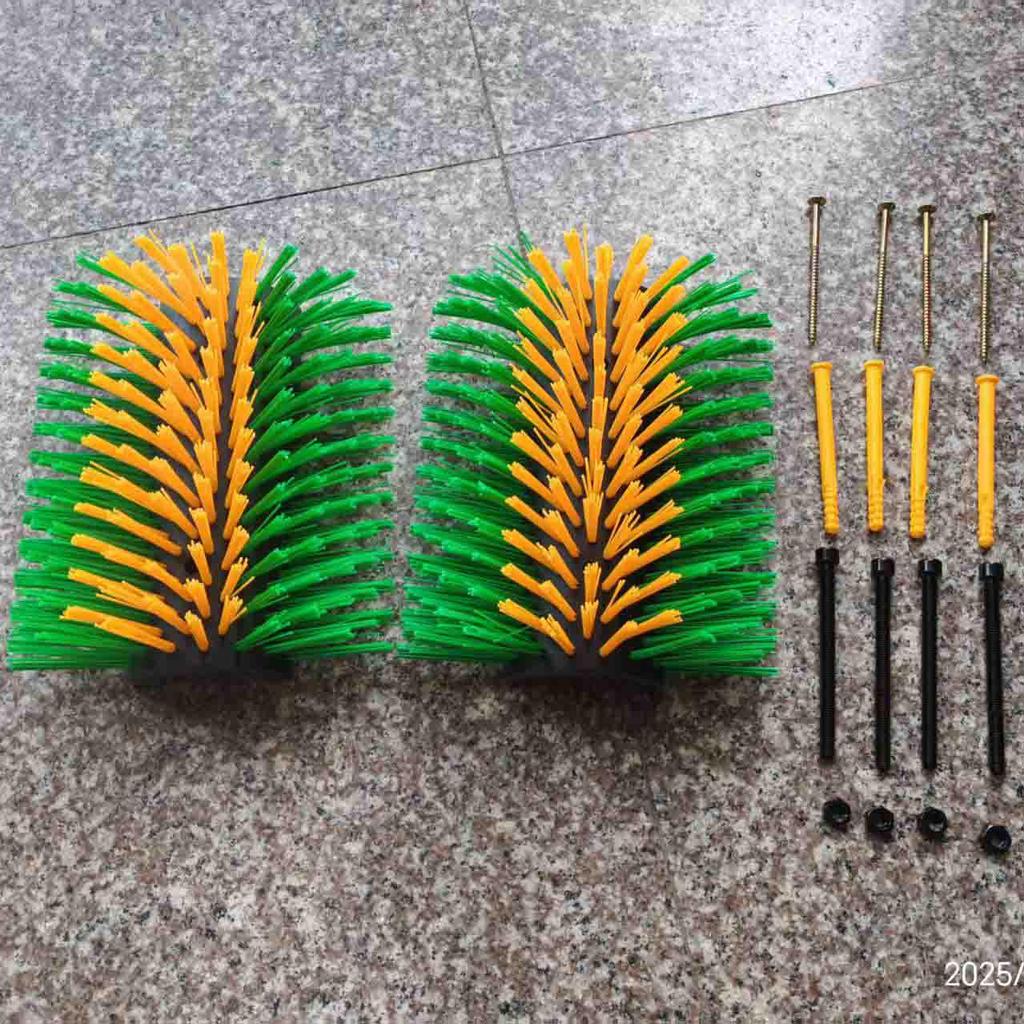 Half-Sided Rotating Body Brush for Dairy Cows - Massage and Cleaning Roller