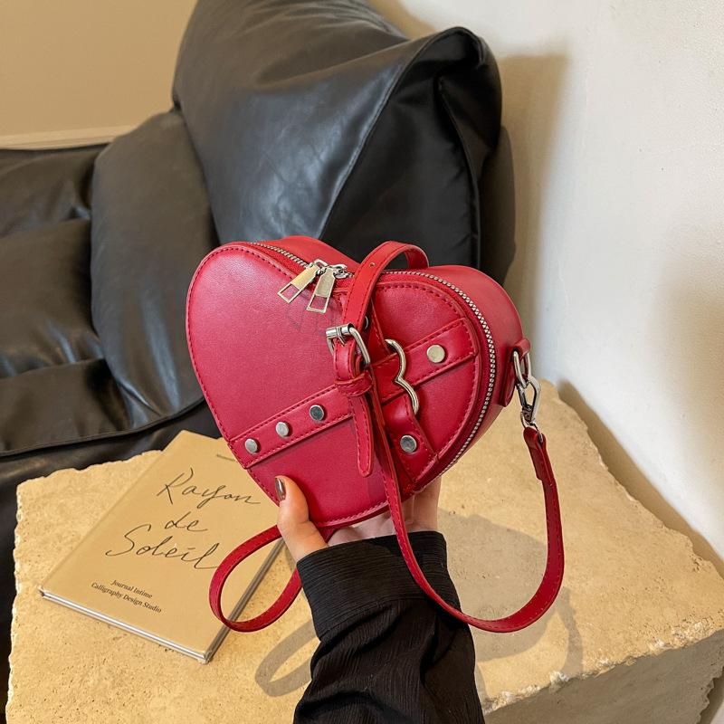 New Valentine's Day Limited Heart-shaped Shoulder Bag Women's Fashion Simple Gift Oblique Span Women's Bag 2025