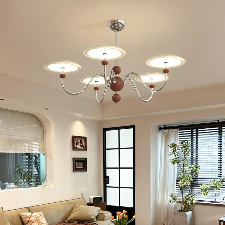 Retro Chinese Style Chandelier with French Cream Design for Living Room and Bedroom