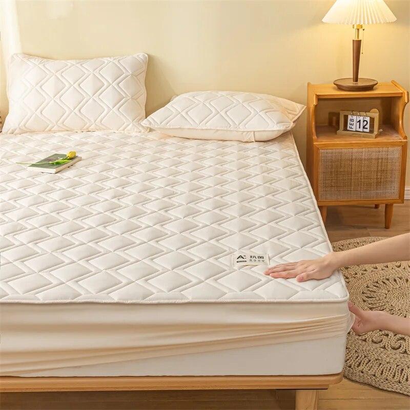 Geprägter Desgin-Matratzenbezug aus reiner Baumwolle, staubdicht, rutschfest, Matratzenschoner, gestepptes Spannbettlaken, Bettunterlage, elastisches Bettlaken