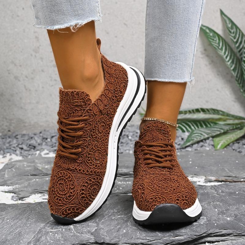 Fashion 2025 New Summer Breathable Mesh Sneakers Best Seller Comfortable Low Heel Lace-Up Shoes Big Size Rubber Sole Designzapatos Mujer