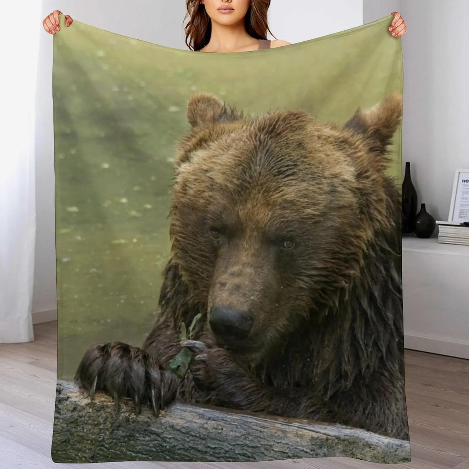 Grizzly Bear In The Lake Throw Blanket Cozy Sofa Blanket for TV Watching Napping 102x76cm(40x30in)
