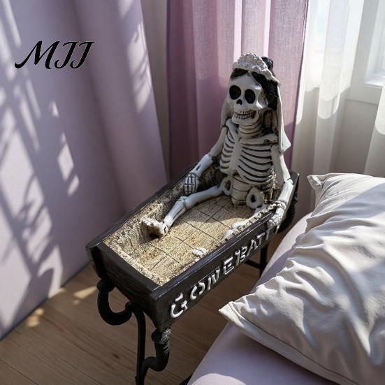 Gothic Desk Accessory Halloween Skull Ornament, Resin Skeleton Shape 3D Printed Office Ornament Figure, Portable Desktop Figurine Tabletop