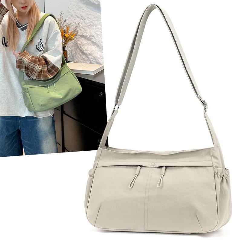 Japanese Fashion Commuter Ladies Shoulder Bag Large Capacity New Joker Tote Bag Nylon Lightweight Niche Crossbody Bag