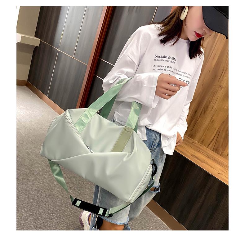Water-Repellent Unisex Fitness & Travel Bag with Large Capacity