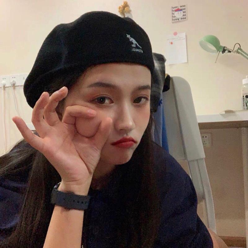 Korean Style Wool Beret with Kangaroo Embroidery - Trendy Newsboy Cap