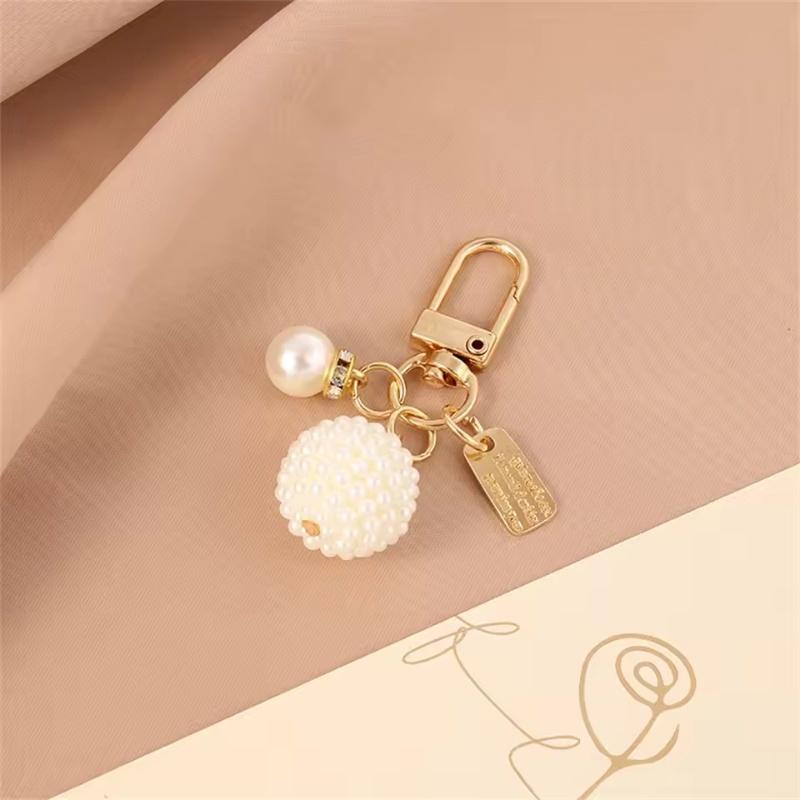 Elegant Pearl Keychain,Pearl,Keychain,Pendant,DIY,Car Keys,Accessories for Women, Stylish gift бронзовый