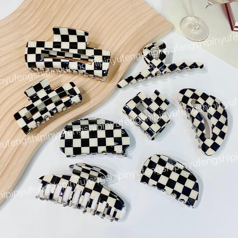 Black & White Checkerboard Large Hairpin Claw Clip - Women's Summer Temperament Hair Accessory