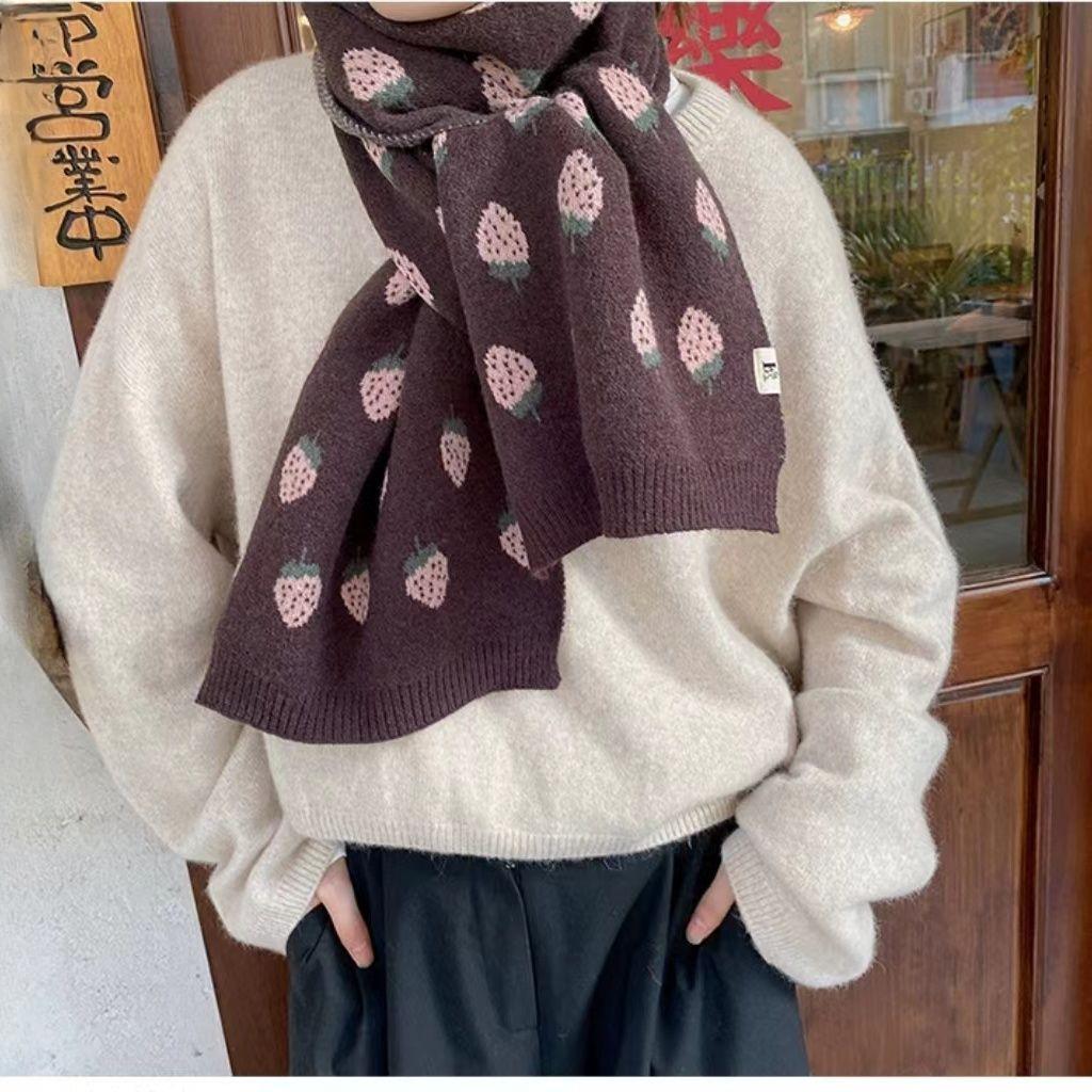 Women's Strawberry Pattern Knitted Cashmere Scarf Autumn Winter Korean Japanese Style Versatile Student Thickened Warm Neck Warmer