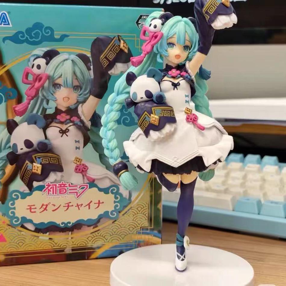 Miku Hatsune Figure Anime Girl Model Desktop Decor Collectible Doll Gift For Fans Future Vocaloid Statue Japanese Cute Kawaii Otaku