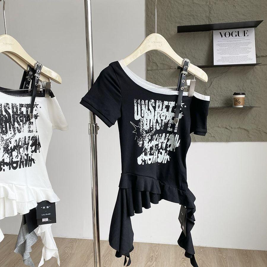 Spice girl letter print diagonal neck off-shoulder short-sleeved T-shirt women's summer new slim-fit irregular streamer top chic