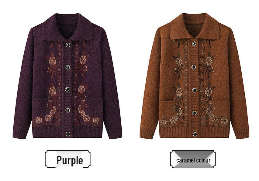 Cardigan a maglia autunnale/invernale da donna anziana