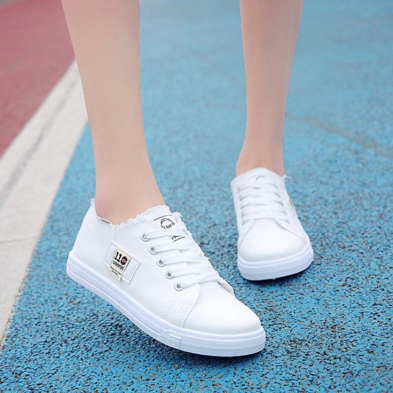 canvas shoes new women's spring little white shoes flat baseplate shoes lazy shoes half a tray