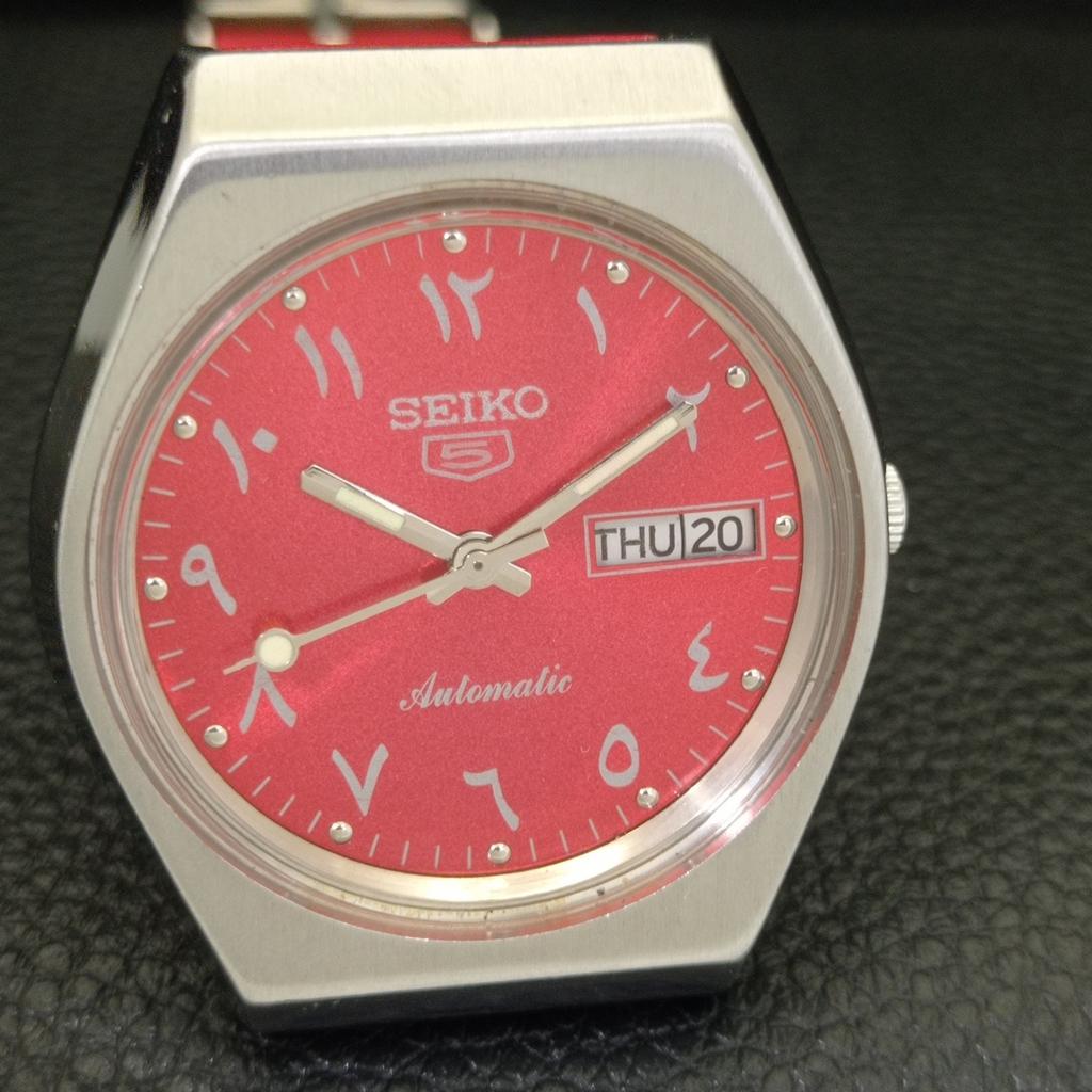 JAPAN VINTAGE SEIKO 5 AUTOMATIC 6309A MENS ARABIC RED COLOR DIAL WATCH A701585-5 R206b-a701585