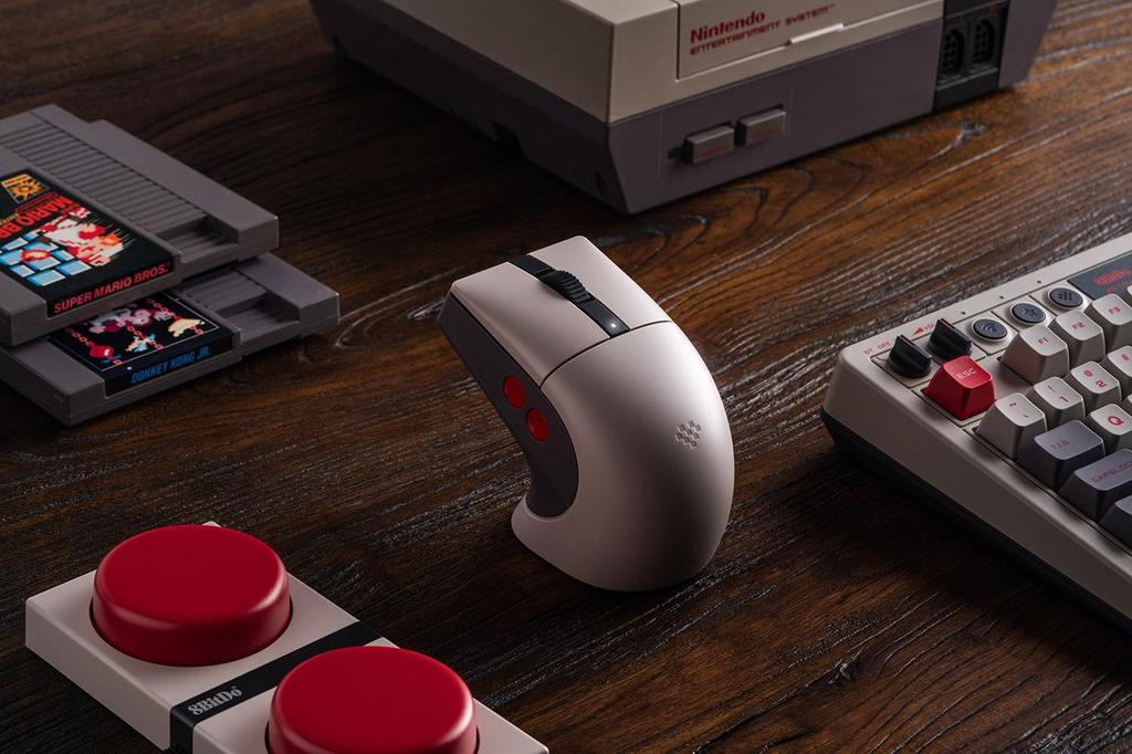 8BitDo Retro R8 Mouse with Charging PAW 3395 Optical Sensor 4K Polling Rate Wireless Programmable and Kailh Sword GM X Micro Switches N Edition Dock,