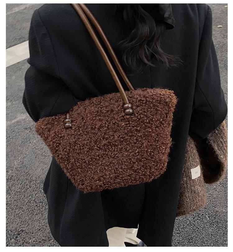 Handtas van nep lamswol in Koreaanse stijl - Pluizige niche design schouder- & okseltas voor herfst/winter