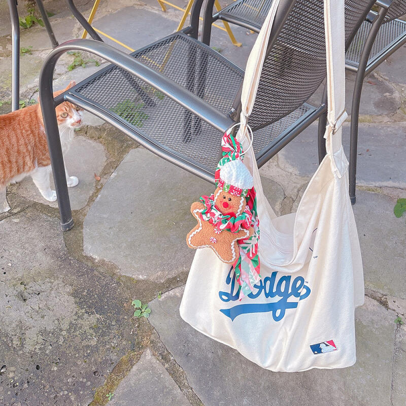 Christmas Gingerbread Man Doll Keychain