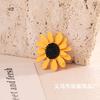 Creative Xiaoxiangfeng Sunflower Brooch Fashion Decoration Anti-light Exquisite Suit Cheongsam Pin Accessories