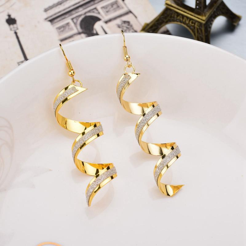 Frosted Geometric Leaf Tassel Earrings - Creative Hollow Round Design