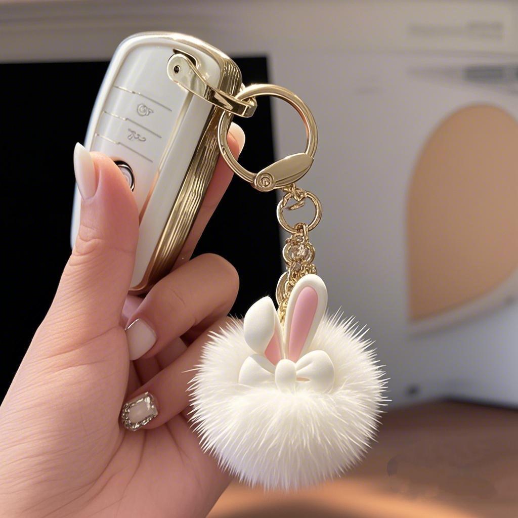 Adorable Faux Mink Fur Rabbit Keychain with Pearl Fur Ball Charm Dopamine Little Rabbit белый
