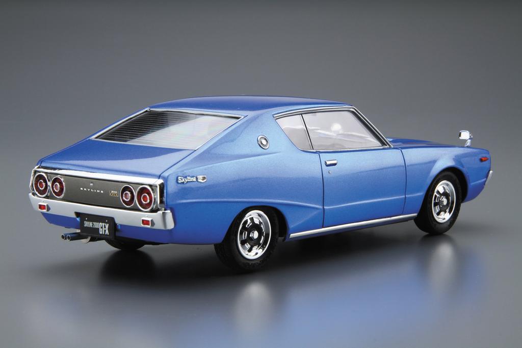 Aoshima Bunka Kyozai The Model Car Series 49 Nissan KGC110 Skyline 1974 Plastic Model Kit Co., Ltd. 1/24 No. HT2000GT-X