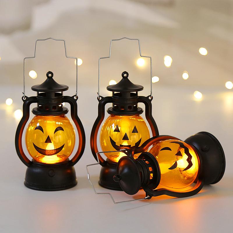 Halloween Pumpkin & Skull Lantern - Handheld Oil Lamp Decoration for Party Atmosphere