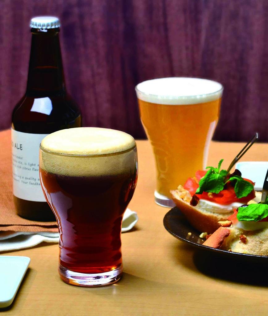 Toyo Sasaki Glass Craft Beer Clear Glass, 310ml, (B-38102-JAN-BE)