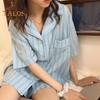2 Pçs/set Mulheres Pijamas Conjunto Lapela Contraste Cor Listrado Estampa Manga Curta Cintura Elástica Solto Perna Larga Pijamas Blusa Shorts Conjunto