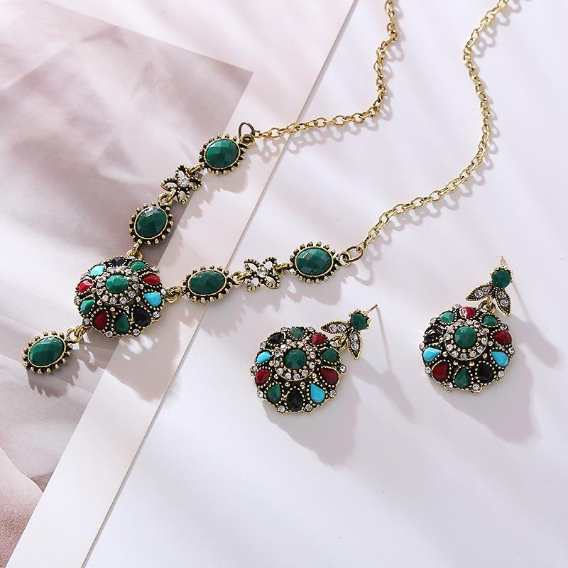 Vintage Bohemian Colorful Crystal Necklace And Earring Set For Women Exaggerated Luxury Temperament Jewelry