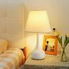 Nordic Touch Stoff Tisch Lampen LED Moderne Schlafzimmer Nacht Lichter Schwarz Weiß Lampenschirm Studie Schreibtisch Dekoration Beleuchtung Leuchten