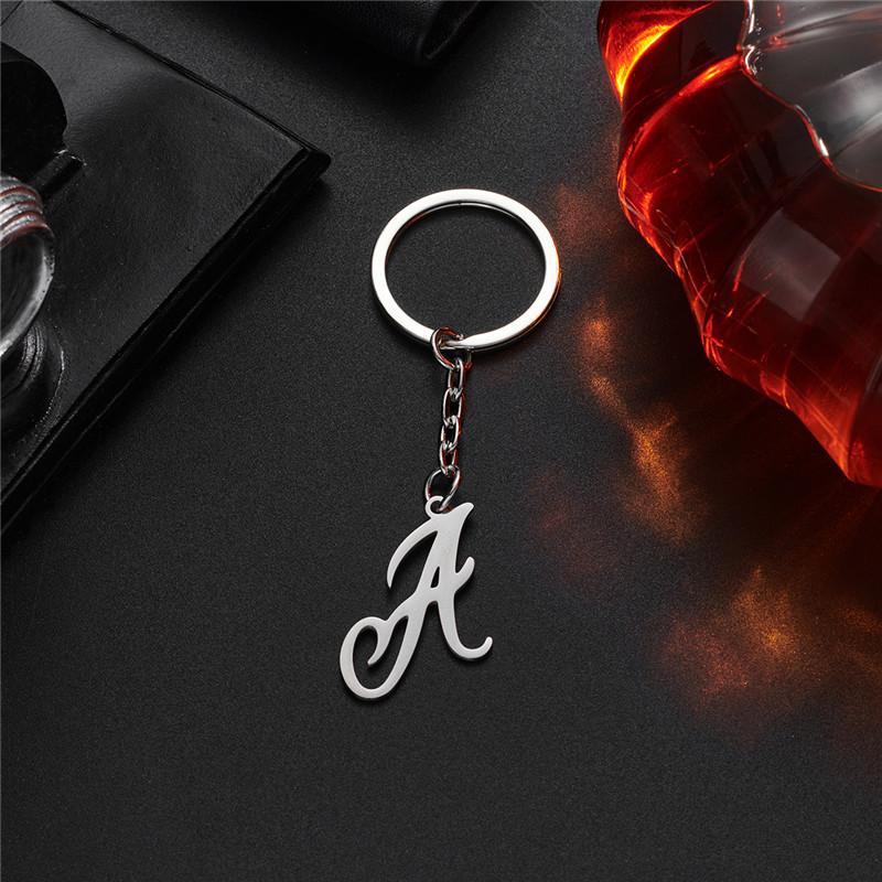 Fashion DIY A-Z Initials Metal Keychains Holder Pendent Key Chain Women Car Key Ring Simple Letter Name Keyrings Party Gift