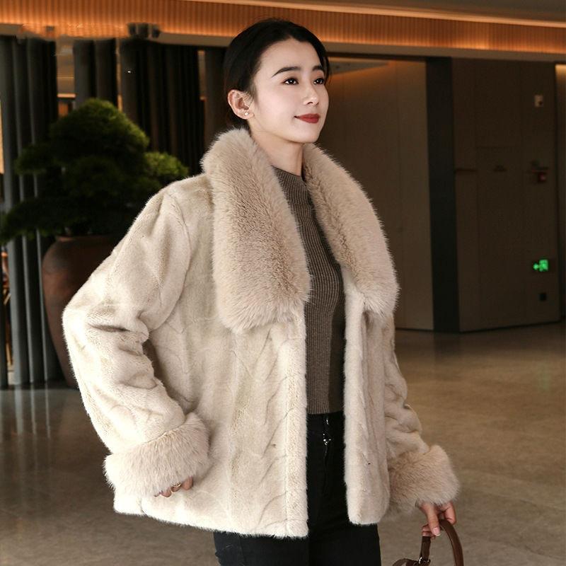 Winter Imitation Mink Coat Short Women's New Imitation Fox Fur Collar Mink Fur Coat Medium Mother Outfit