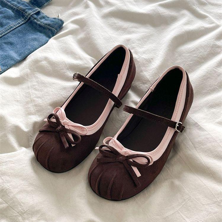 2026 Summer Retro French Bow Mary Jane Shoes: Height-Boosting Flats for Skirts