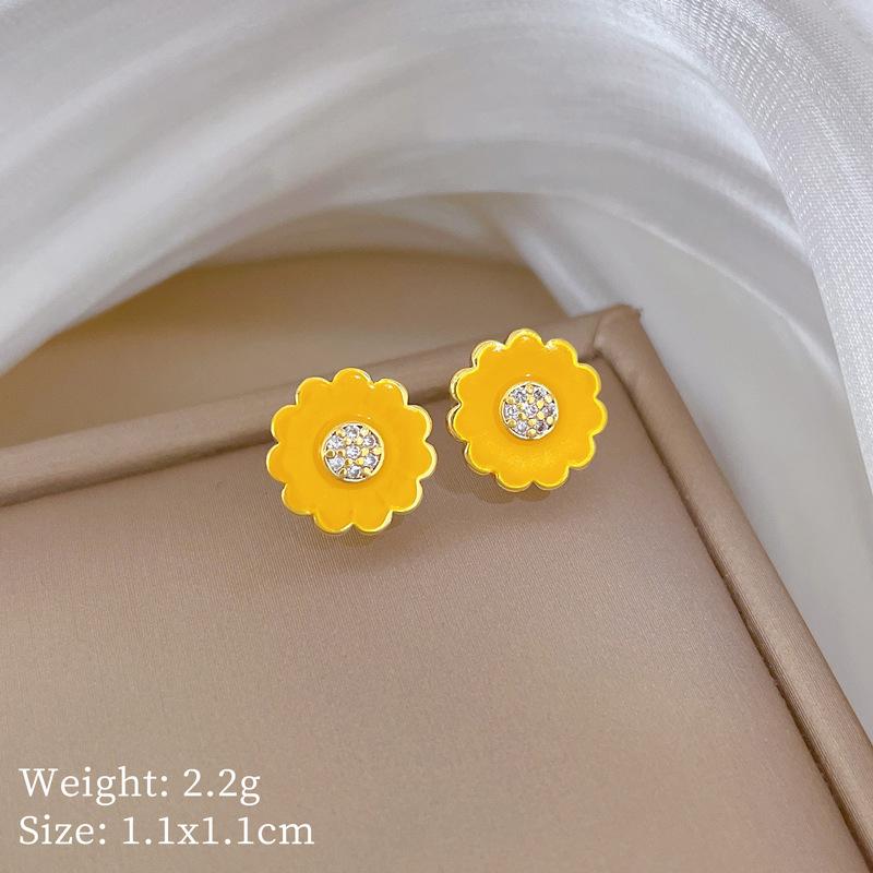 Oil Dripping Sunflower Set Light Luxury Temperament Gorgeous Full Diamond Necklace Female Versatile Collarbone Titanium Steel Chain