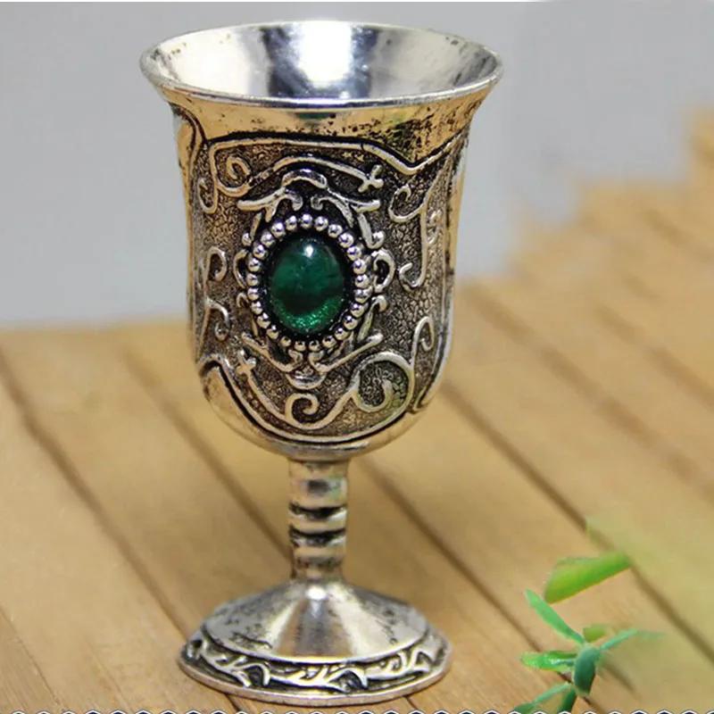 Vintage Metal Wine Glass Champagne Glasses Beverage Goblet Cocktail Cup European Style Cocktail Glasses For Bar Party Home Decor