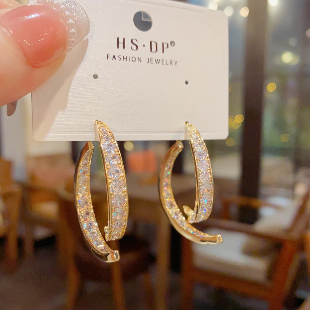 Exquisite Fashionable Circular Earrings 1 pair