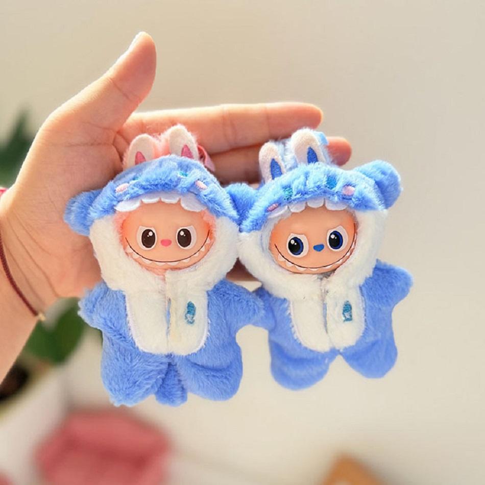 LABUBU4.0 Tiefes Herz Passwort Niedlich Mini Plüschpuppenkleidung Outfit Accessoires Für Labubu Hai Einteiler Kleidung DIY Mädchen Geschenk