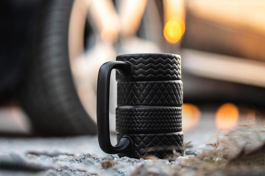 Ceramic tire mug