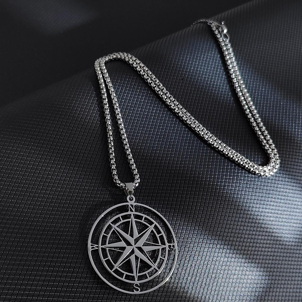 New Starry Sky Compass Compass Necklace Men and Women Fashionable Titanium Steel Necklace Jewelry