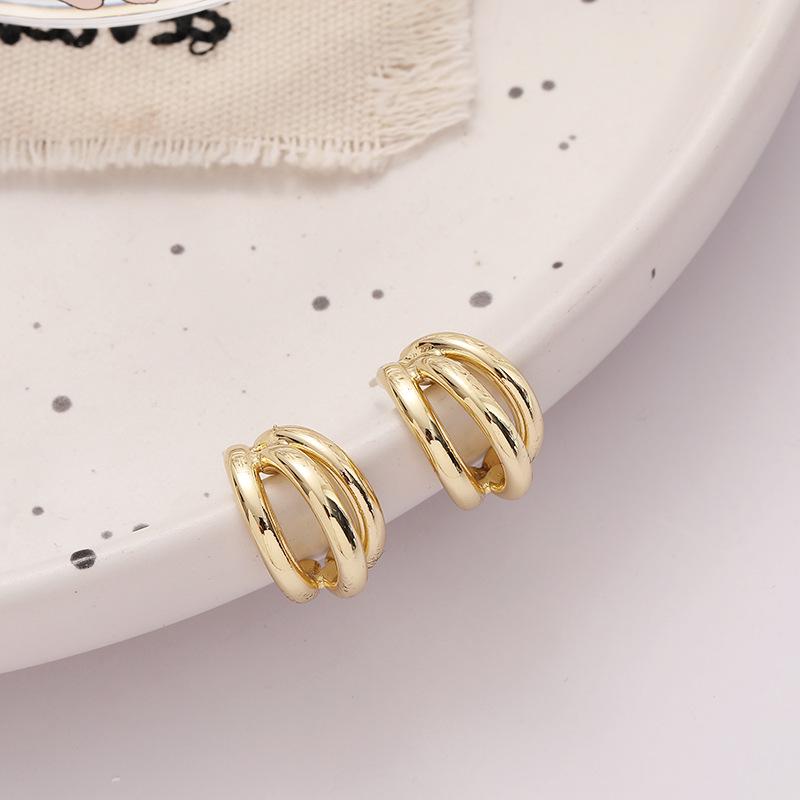 Minimalist Metallic Ear Cuff Hoops: No-Piercing European & American Style