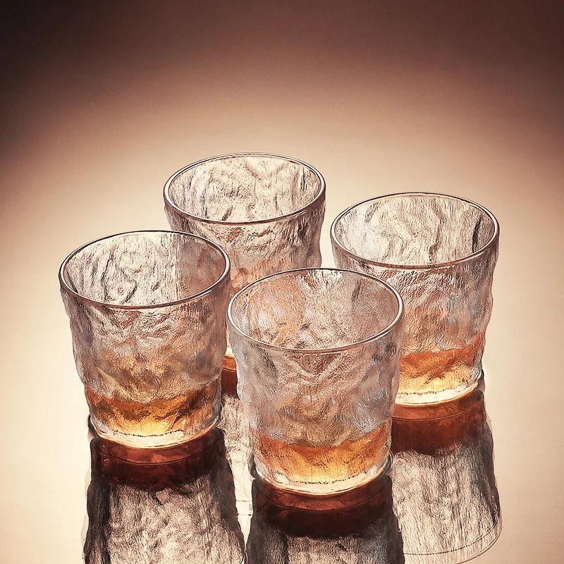 

Набір 4 шт. Чашки для пиття Посуд Візерунок кори Різьба соняшника Ретро Японська скляна чашка Ручна робота Чашка для чаю Склянка для віскі Келих для вина 4pcs set