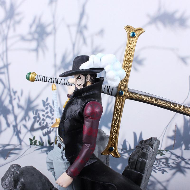 14CM ONE PIECE Anime Figures Dracule Mihawk Top Decisive Battle Action Figure PVC Model Toys Collection Ornaments Doll Fans Gift