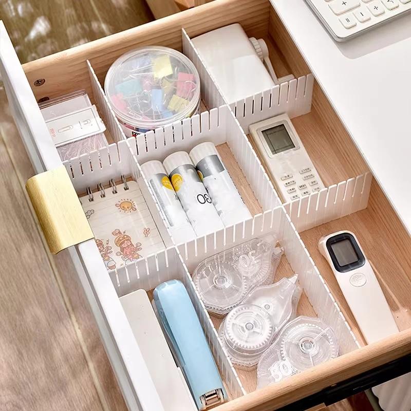 Latest Models 10Pieces Adjustable Drawer Dividers Durable Storage Organizer for Cosmetic Socks Underwear Clothes for Cabinets
